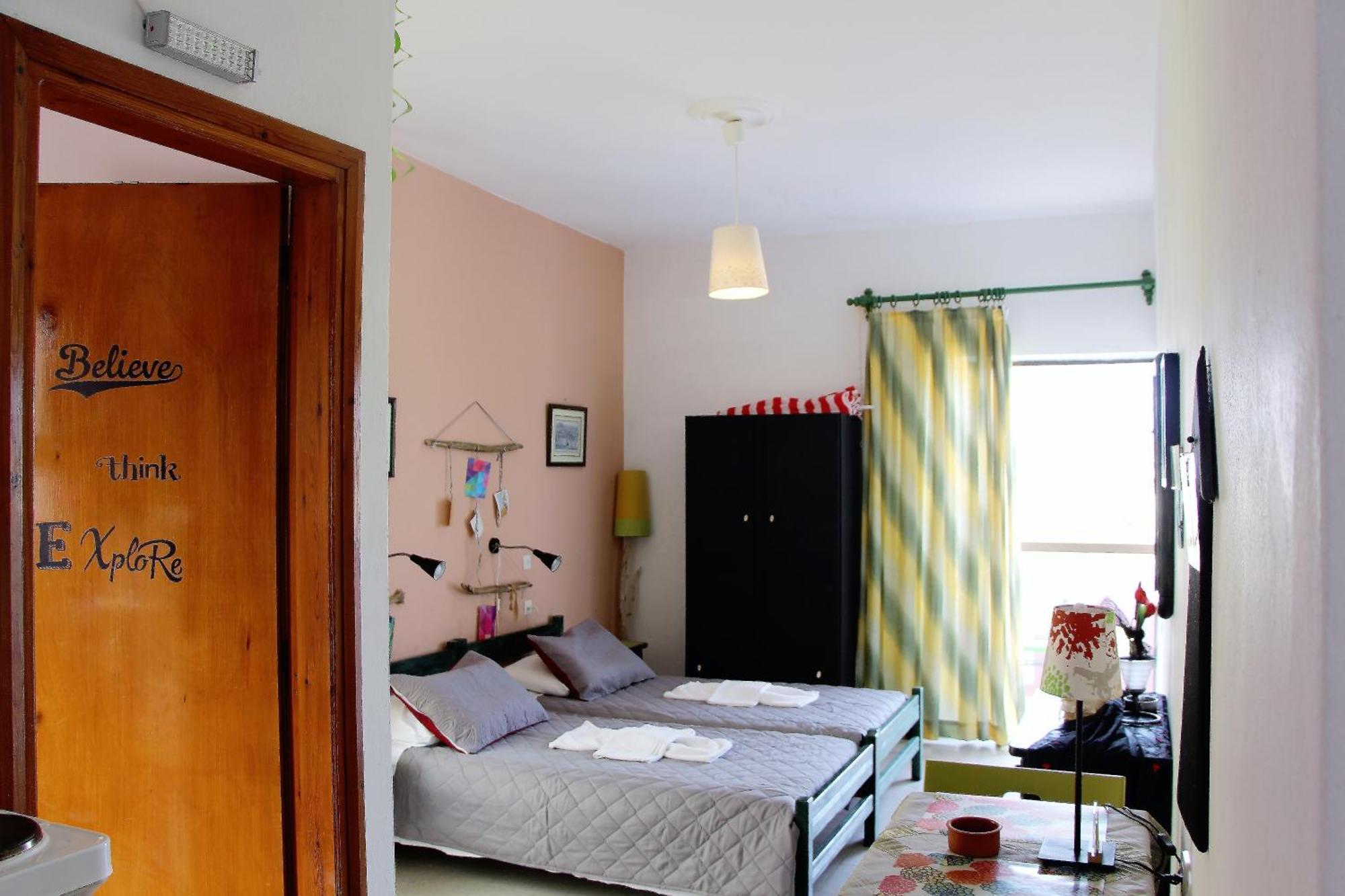 Apokoros Craft Deco Apartments&Studios Kalyves Quarto foto